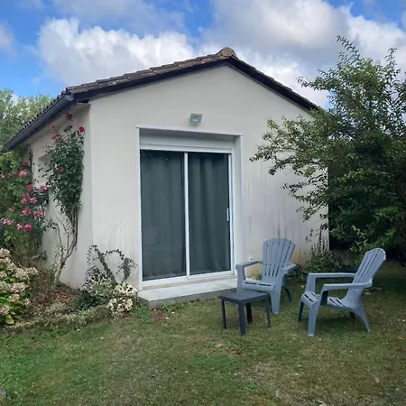 Maison D Hotes Independante Hébergement de vacances Champcevinel
